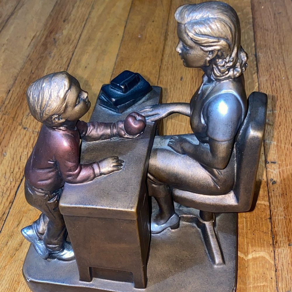 Austin Sculpture TEACHER-STUDENT Mixed Metal Figurine Heavy Vintage USA